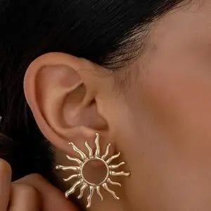 Elegant Sunflower Stud Earrings for Women – Fashion Temperament Jewelry