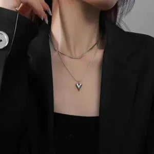 316L Stainless Steel Heart Double Layered Pull Necklace for Women Snake Bone Sweather Clavicle Niche Cool Jewelry Gifts